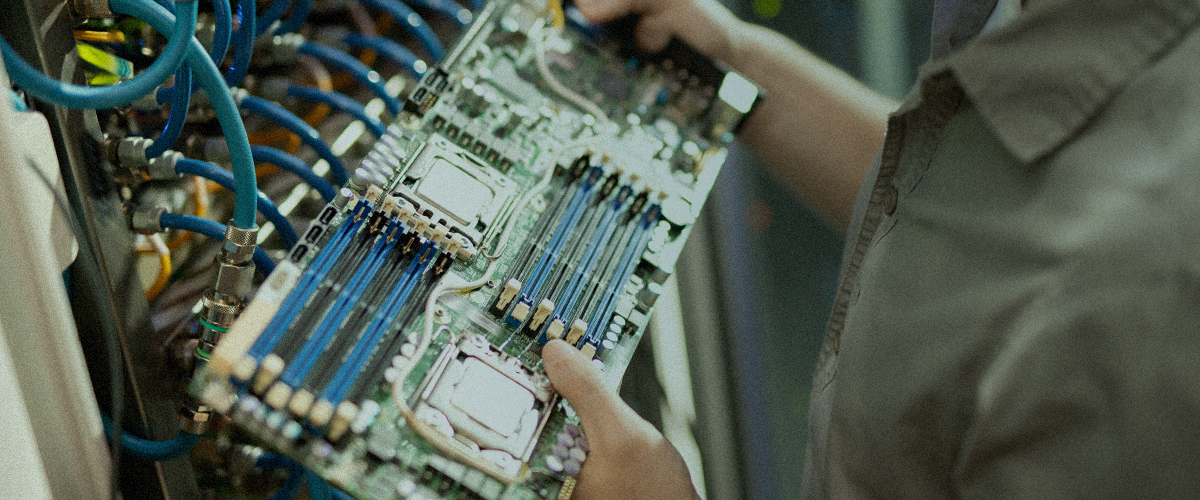 Remote vs. Onsite IT Support: Which Is Right for Your Business?